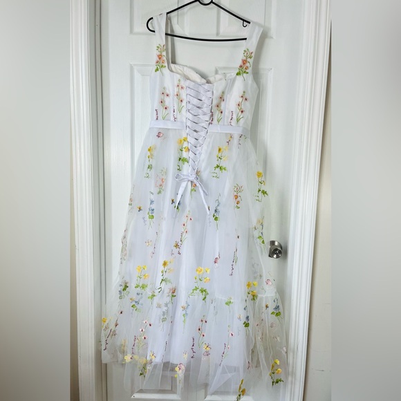 Floral Embroidered Corset A Line Fairy White tulle midi Dresses size XL - Picture 2 of 8